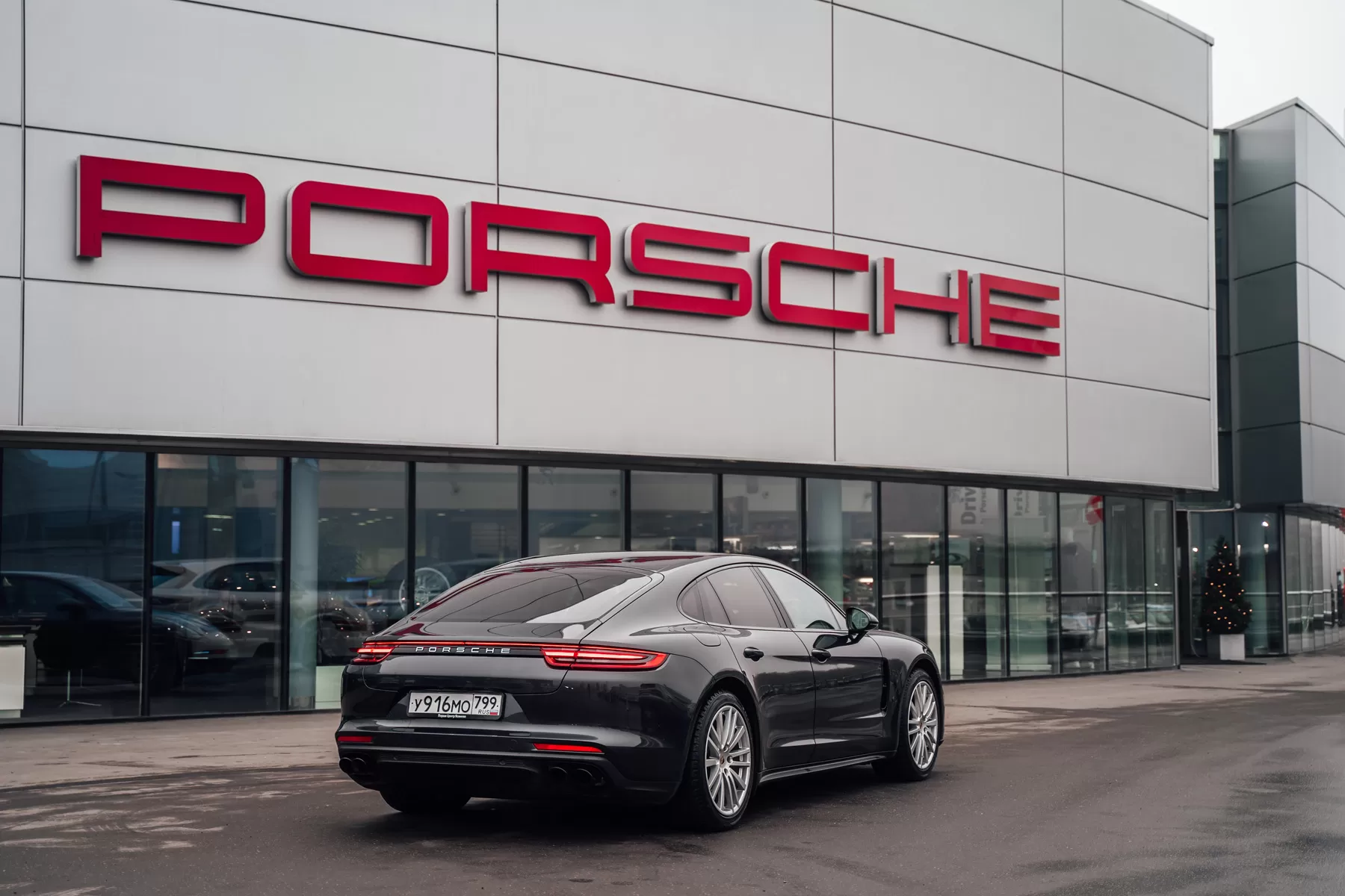 Panamera 4